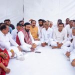 Chief Minister Nayab Singh Saini Visits Mangoli Jattan to Offer Condolences on the Demise of Late Balak Ram Saini